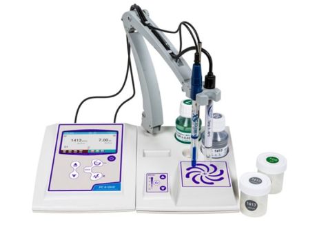 PC 8+ asztali multiparaméteres mérő