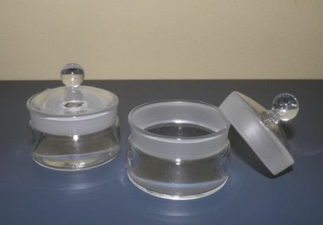 Alacsony mérlegedény csiszolt tetővel